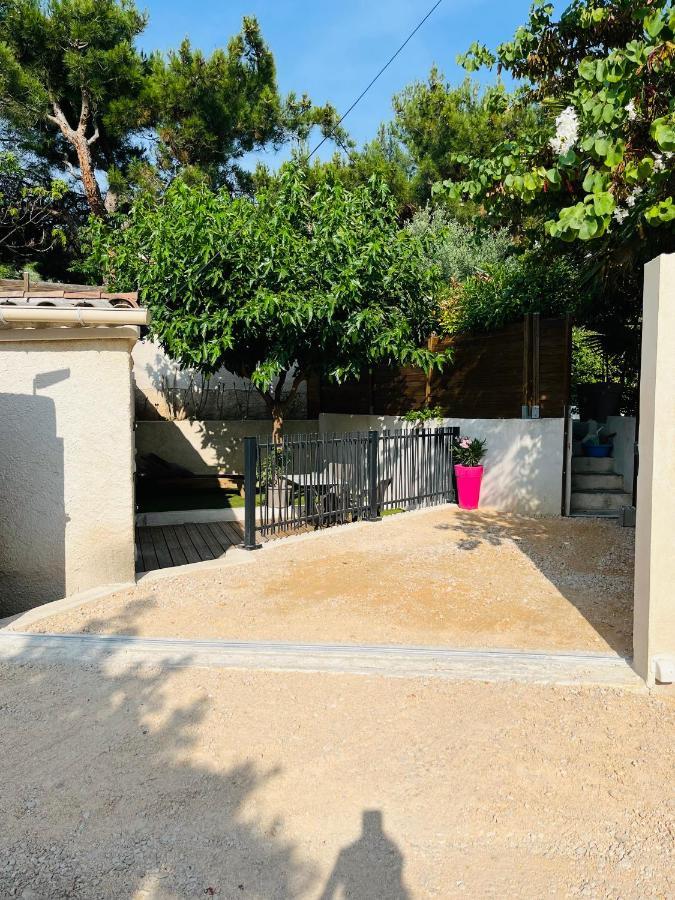 Au Charme Provencal Villa Альош Екстериор снимка